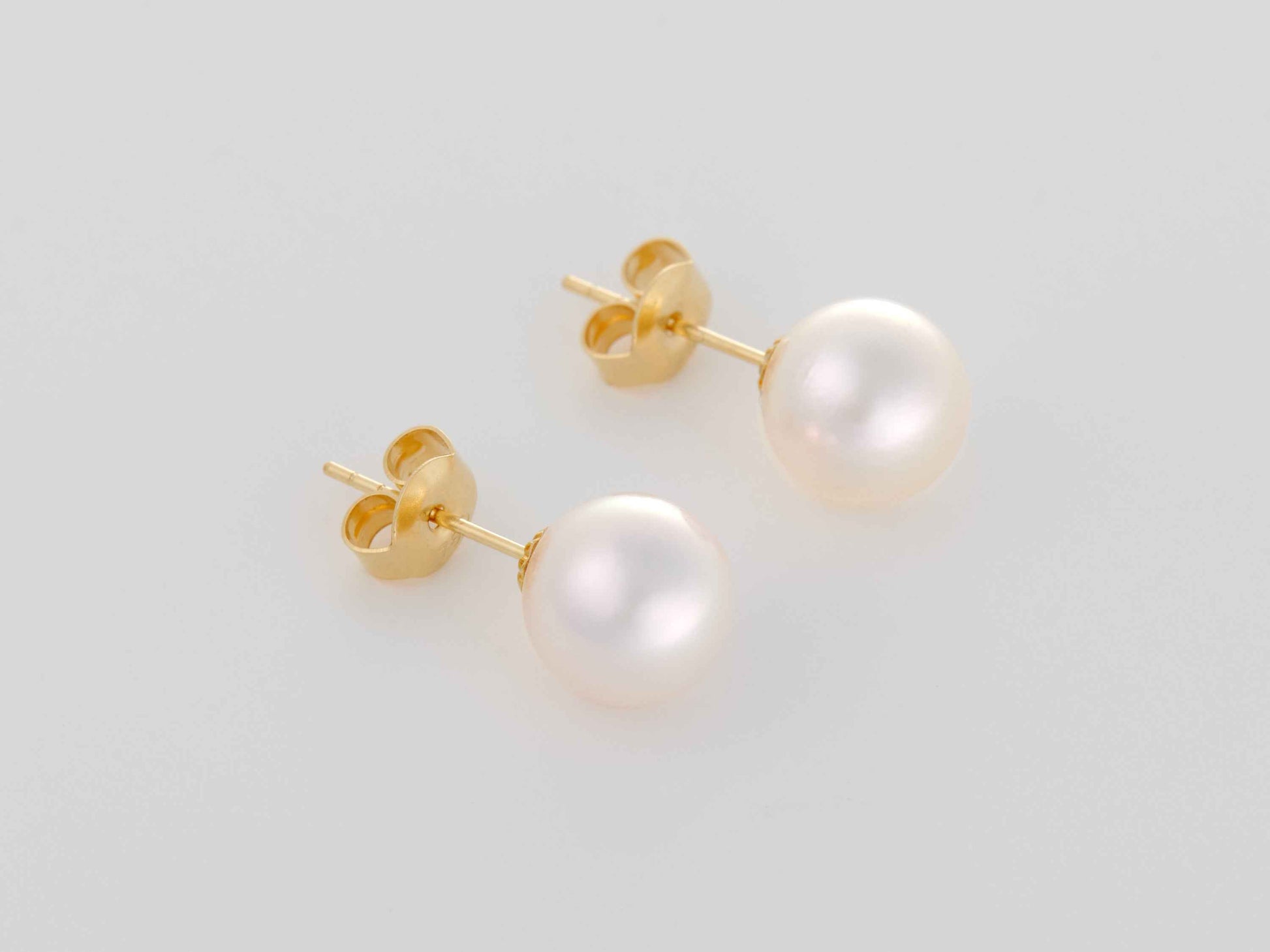 Akoya Pearl Stud Earrings 8mm